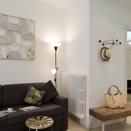 Cavour Apartments Salo Room photo