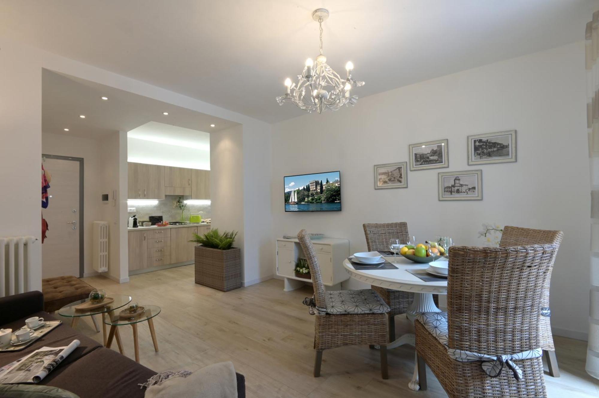 Apartment Cavour *