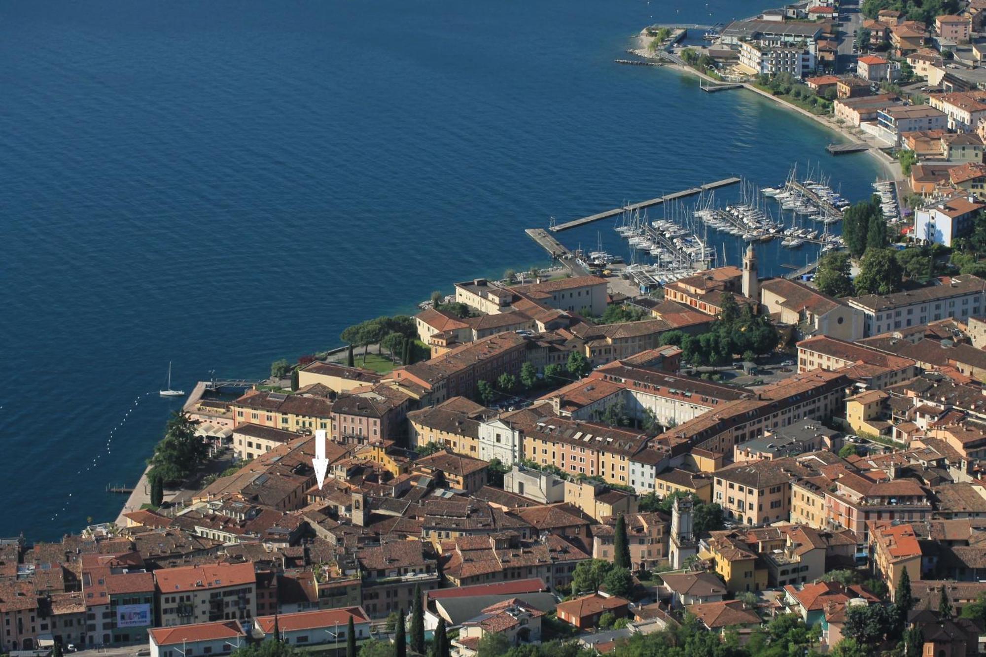 Apartment Cavour